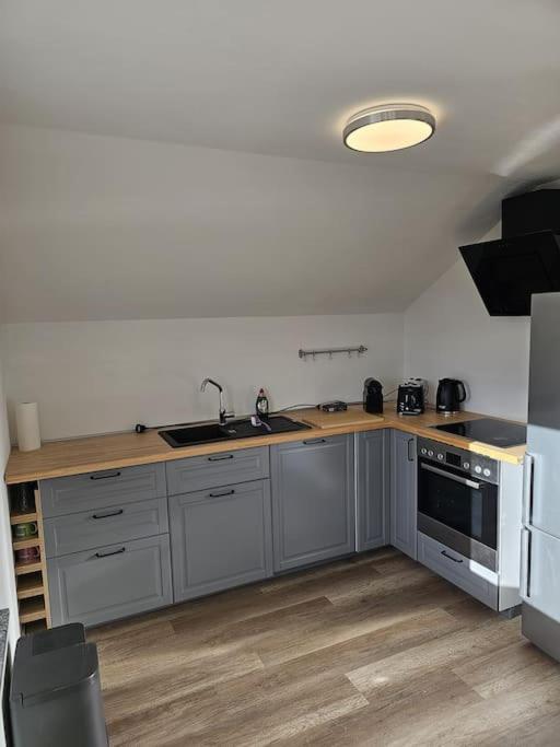 Moderne Ferienwohnung Attendorn Exterior foto